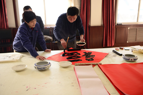 濟寧、汶上兩地書(shū)法家迎春送福走進(jìn)新風(fēng)光